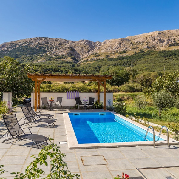 Apartmani Adriatic- Ba&scaron;ka, otok Krk, Apartments Adriatic with pool, Draga Ba&scaron;ćanska, Krk Island, Croatia Ba&scaron;ka - otok Krk